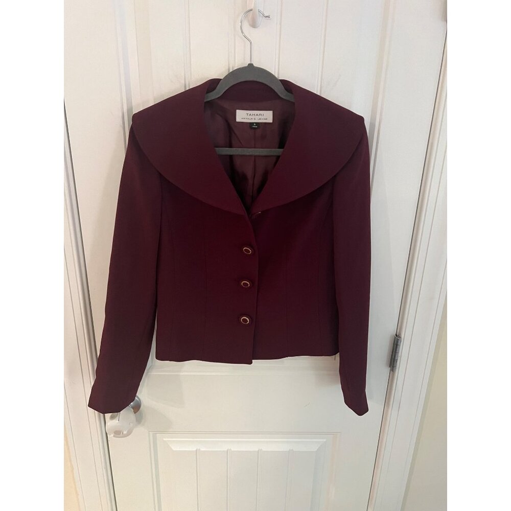 Tahari‎ Arthur S. Levine Womens Burgundy Blazer Size 6